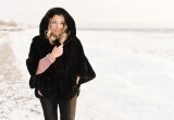- У тебя были деньги, и ты мне ничего не сказала?! – муж рассвирепел, когда я вернулась домой с норковой шубой