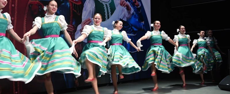 Благотворительный фестиваль национальных культур «Единство» прошел в Вологде