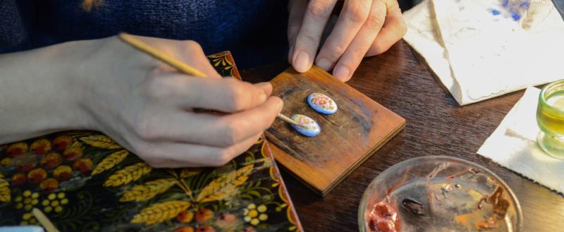 Вологодская финифть: из Византии с домонгольских времен через Раскол – к возрождению