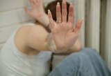 Тихий крик: что делать, если близкий человек поднимает на вас руку