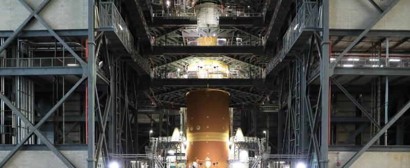 NASA, Ракета SLS с кораблем Orion