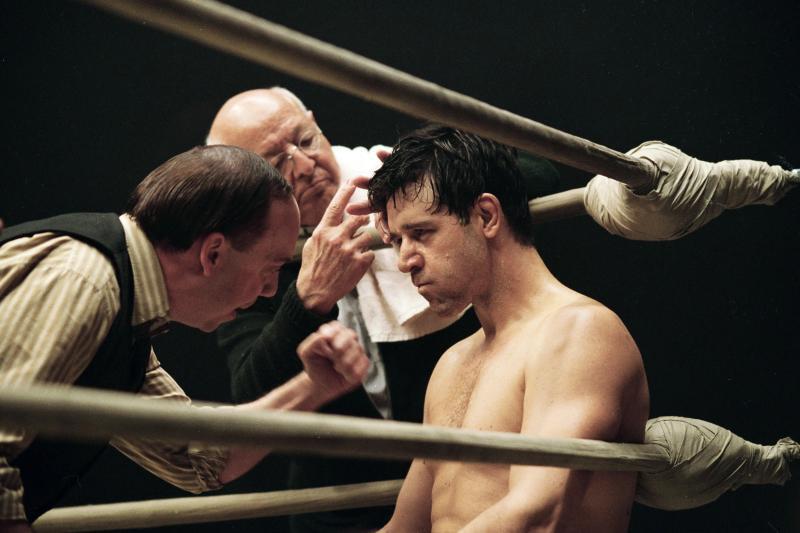 «Нокдаун», Cinderella Man, 2005, 12+