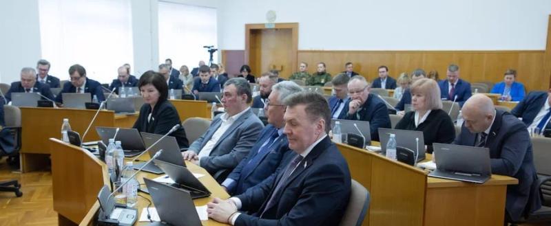 Фото пресс-службы Законодательного собрания Вологодской области
