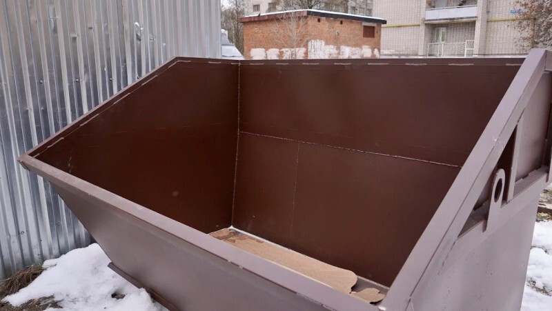 Контейнеры для крупногабаритного мусора устанавливают во дворах Вологды