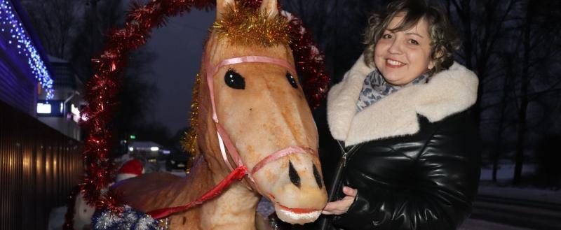 Фото - официальные странички в соцсетях глав округов