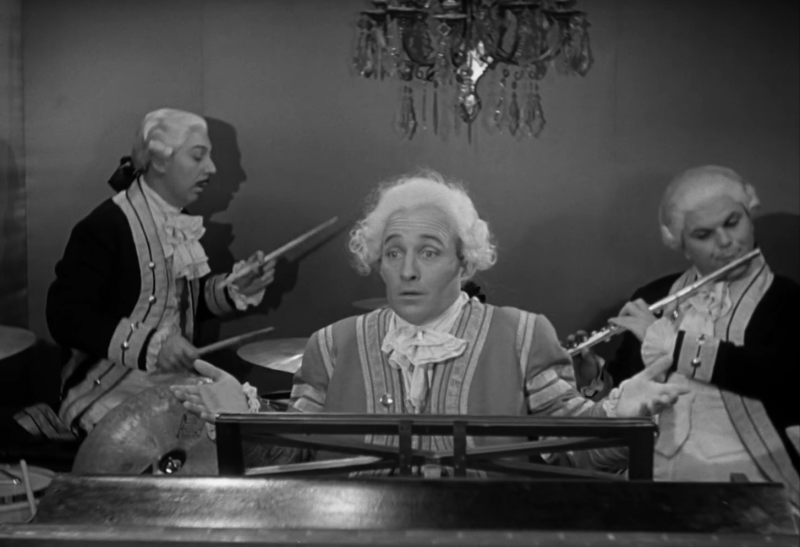 &laquo;Праздничная гостиница&raquo; 1942