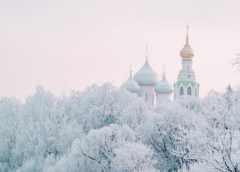 Все больше россиян отмечают Рождество