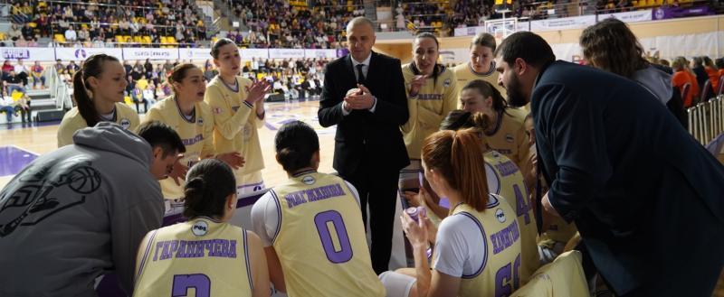 Фото: https://vk.com/chevakatabasket