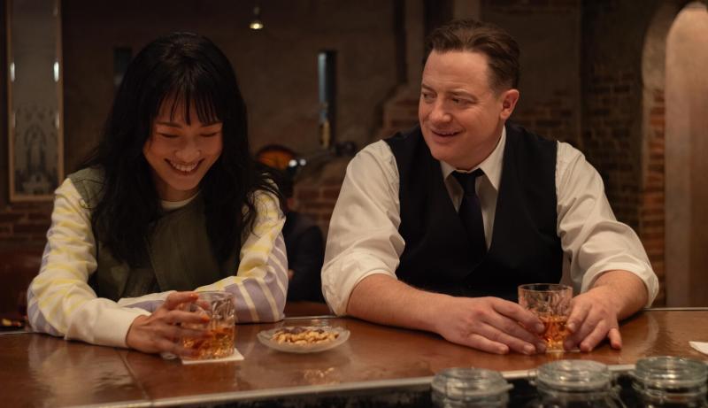 &laquo;Семья в аренду&raquo;, Rental Family, 18+