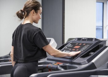 Вы купили абонемент на фитнес. Как не потерять мотивацию к занятиям