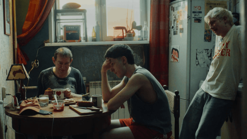 &laquo;Здесь был Юра&raquo;, 18+