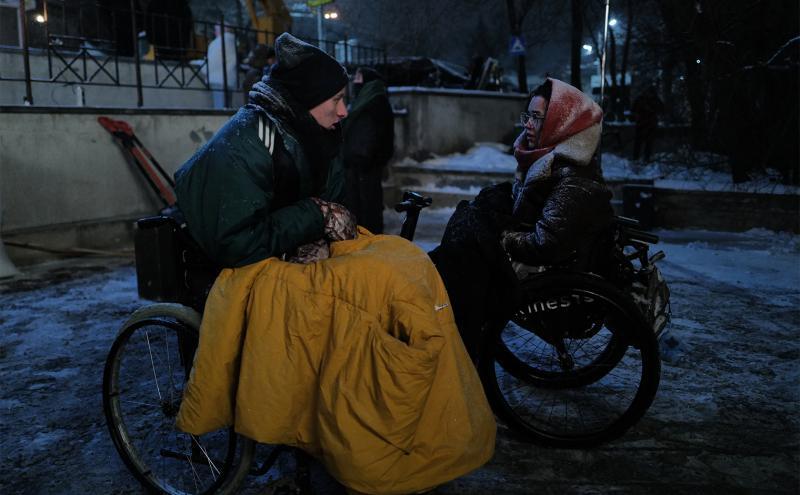 &laquo;Встать на ноги&raquo;, сериал, 18+