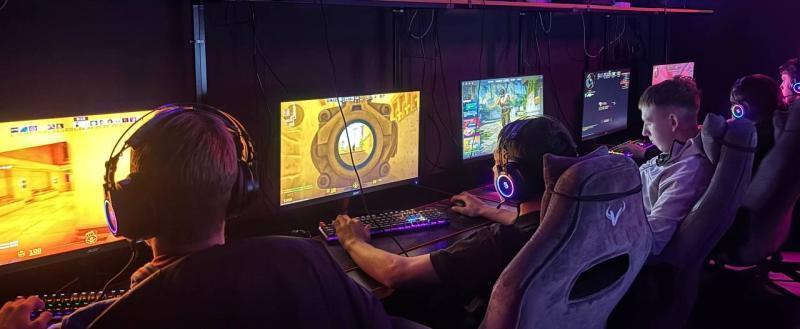 Молодогвардейцы Вологодского городского отделения организовали турнир по &laquo;Counter-Strike 2&raquo; среди студентов