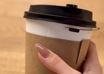 Вологжане больше всех в России любят пить молочные коктейли из пачки