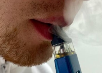 Бизнес просит не &laquo;гасить пар&raquo;: предприниматели выступили против запрета вейпов