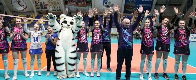 Фото: https://vk.com/chervolley