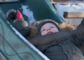 Госдума хочет узаконить один день для отцов: бизнес назвал идею фантастической