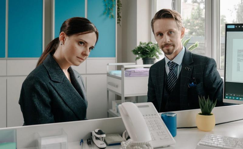 &laquo;Универ. 15 лет спустя&raquo;, сериал, 1-й сезон, 16+