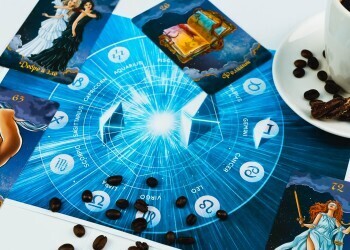 Как воспитывать Раков, Тельцов и Скорпионов, чтобы не вырастить плакс, скупердяев и опасных врагов