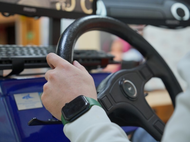 На какой коробке передач учиться водить: инструкторы &laquo;АвтоПрофи&raquo; объясняют