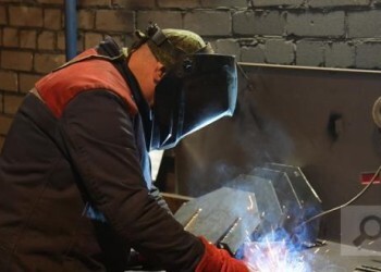 Немало россиян встретят майские праздники на работе