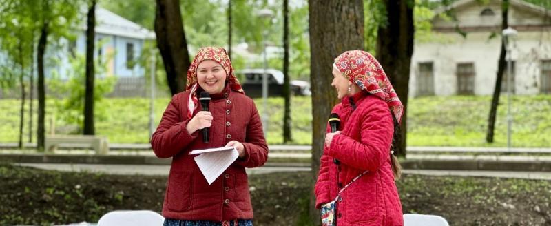 Пирогами и ухой угощали гостей фестиваля «Белозерские снетки» 