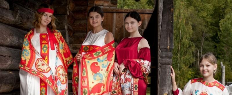 В Сямже покажут коллекцию одежды «Древо жизни»