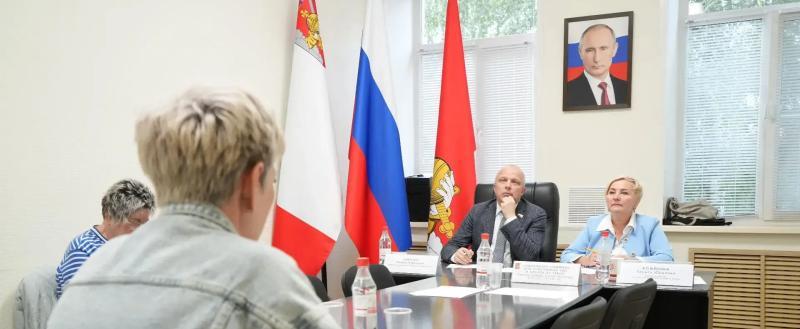 Фото пресс-службы Законодательного собрания Вологодской области