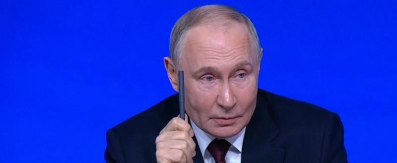 Как россияне оценивают работу президента и правительства