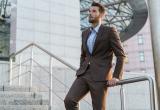 Мужчины в деловых костюмах более привлекательны для женщин