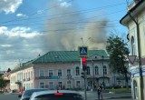 В центре Вологды горит Городской рынок (ФОТО) 