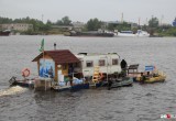 Великоустюгский предприниматель на плоту добрался до Архангельска 