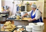 Городской родительский совет проверил организацию питания в школах и детских садах Вологды 