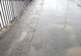 Помогите, мост в Кувшиново никто не чистит для пешеходов