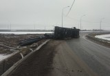 Перевернувшийся большегруз перекрыл дорогу в Вологодском районе 