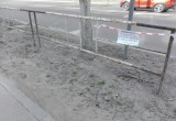 Планирует ли Администрация города восстанавливать газоны на улицах Вологды? 
