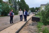 Александр Гордеев предложил увеличить ремонтную бригаду Чушевицкой средней школы