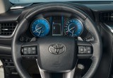 Toyota выпустила новые версии рамных внедорожников Hilux и Fortuner