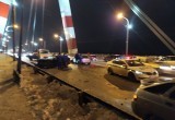 На Октябрьском мосту в Череповце произошло жесткое ДТП