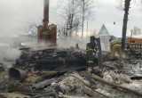 Тела двух погибших мужчин обнаружили после пожара в жилом доме в Харовском районе