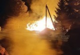 В Грязовецком районе огнеборцы тушат жилой дом, горящий как спичка 