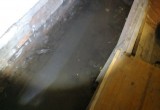 У жильцов дома по улице Первомайской в Вологде канализационные стоки из подвалов заливают санузлы