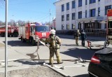 В центре Вологды рядом с горадминистрацией загорелся ресторан (ВИДЕО)