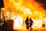 Появились первые подробности страшного пожара, в котором без крова осталась многодетная семья 