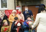 Парадом у Дома ветеранов и минутой молчания завершился День Победы в  Вологде 