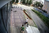 Хулиганов, разбивших стекло на фасаде «Ленкома», просят добровольно прийти в полицию  
