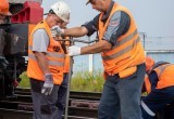 Как ремонтируют железнодорожный путь?