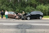 Лада и Лексус не поделили дорогу в Великоустюгском районе: есть пострадавшие