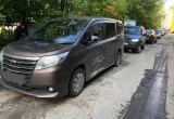 Странный водитель навел суету в Череповце, разбил три машины и попытался сбежать  