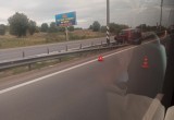 Водитель "Нивы" потерял управление и влетел в отбойник на трассе в Вологодской области 
